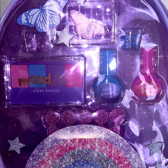 Kids Purple Accessory Backpack - Picture 8 of 8